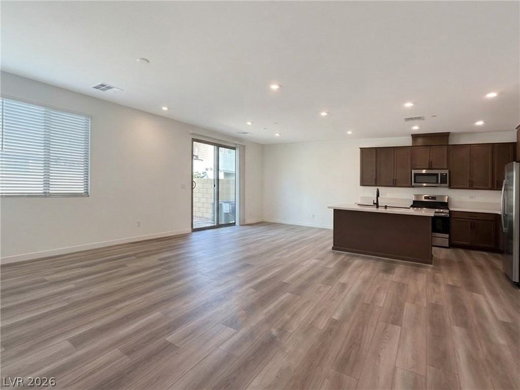 2647 Kindswood St - Photo 6 of 28