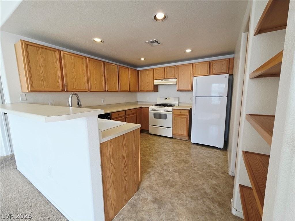 9580 W Reno Ave #283 - Photo 6 of 19