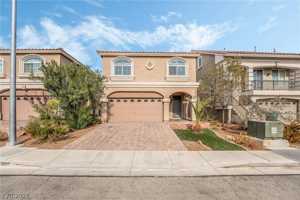 featured image of 5986 Azzura Palms Ave