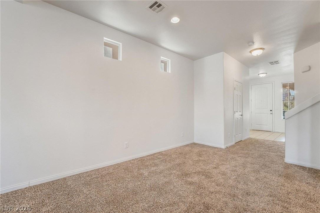 5986 Azzura Palms Ave - Photo 7 of 40