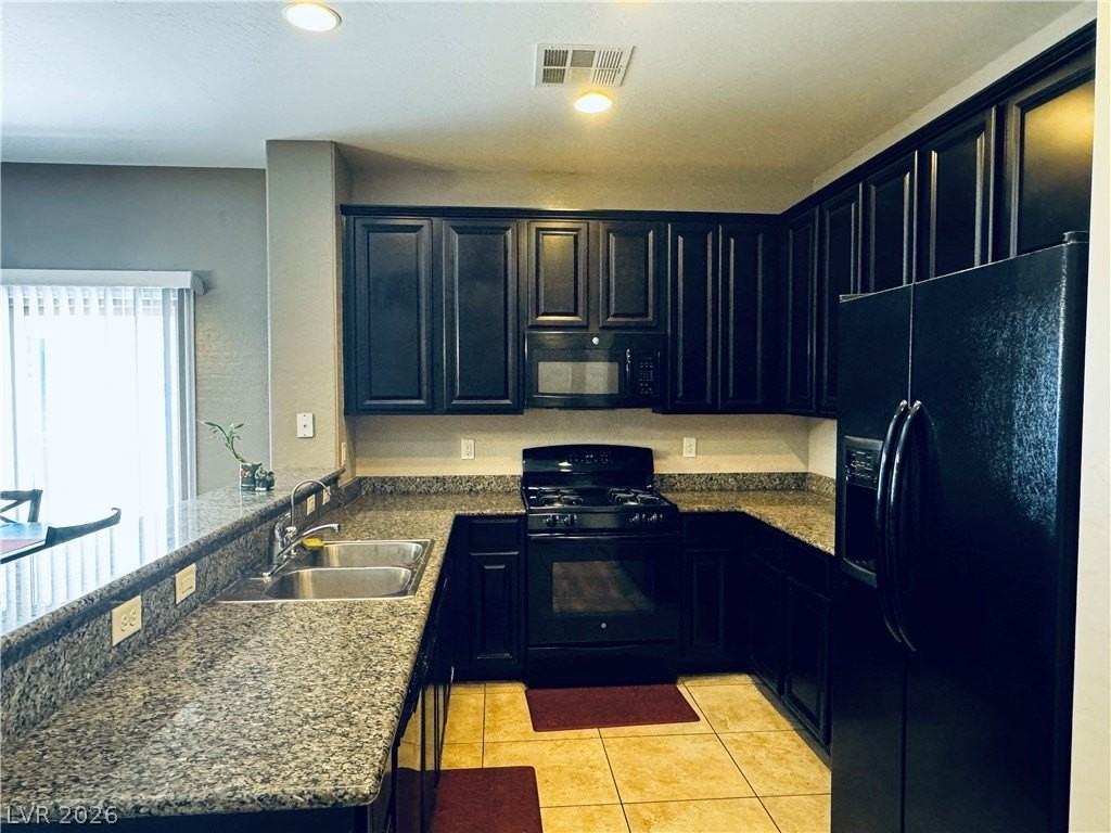 7557 Elated Ct - Photo 5 of 23