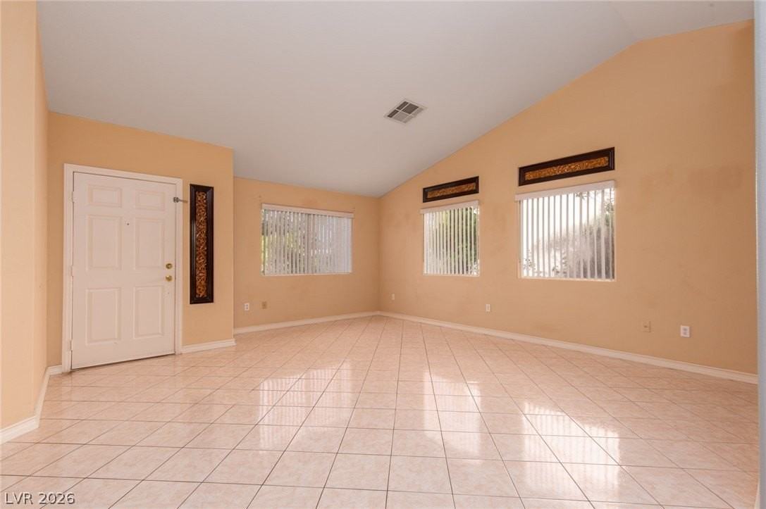 7900 White Grass Ave - Photo 6 of 32