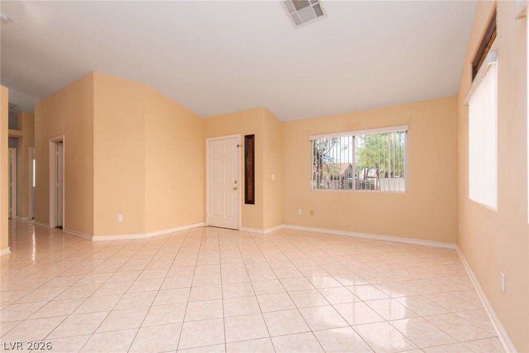 7900 White Grass Ave - Photo 7 of 32