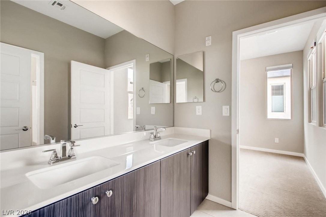 11227 Cactus Tower Ave #103 - Photo 6 of 25