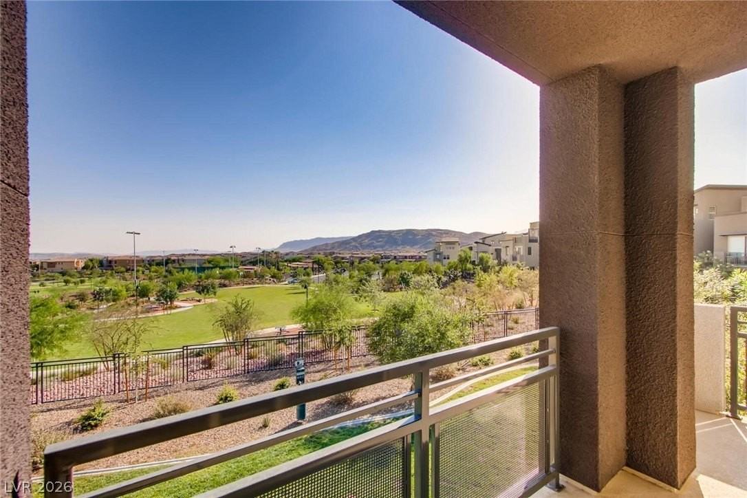 11227 Cactus Tower Ave #103 - Photo 7 of 25