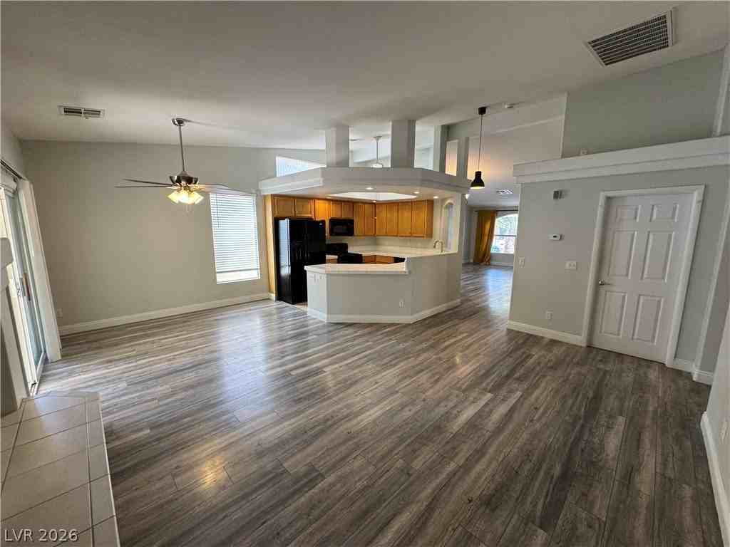 10034 Chinook Gale Ct - Photo 6 of 33