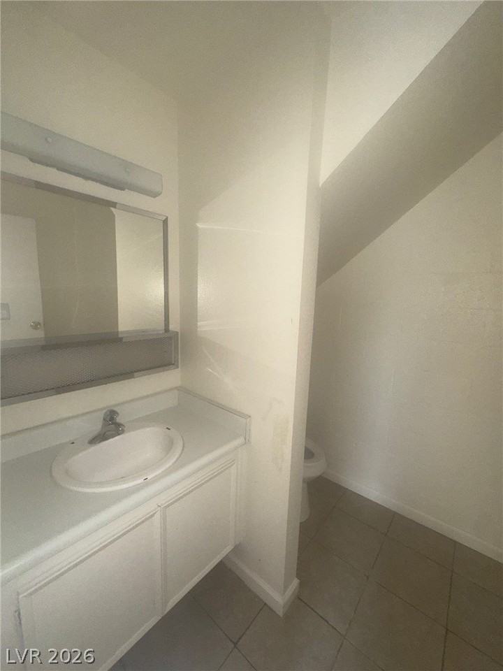 3489 Villa Knolls S Drive - Photo 3 of 8
