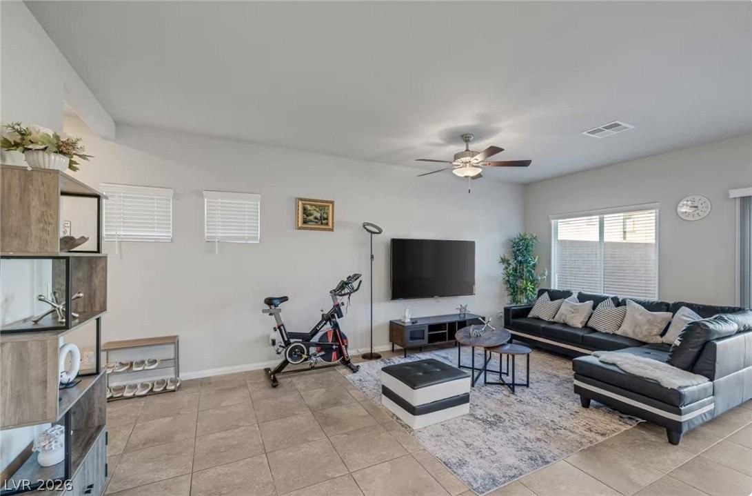 8244 Selenite St - Photo 6 of 16