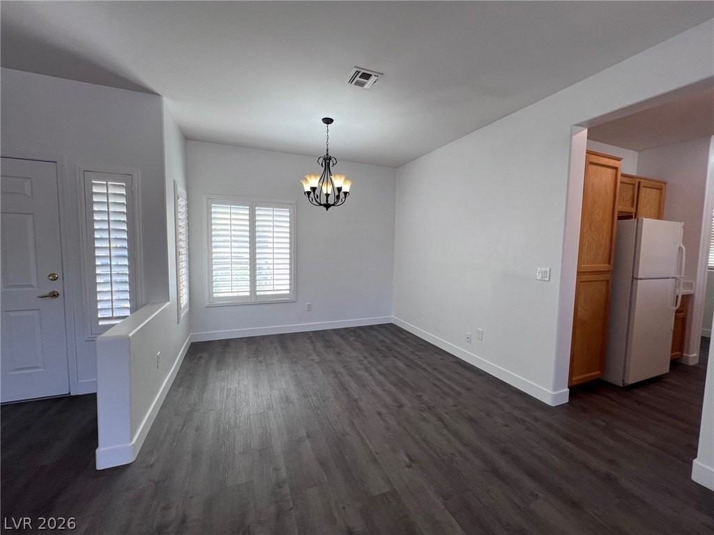 1627 Fieldbrook St - Photo 4 of 30