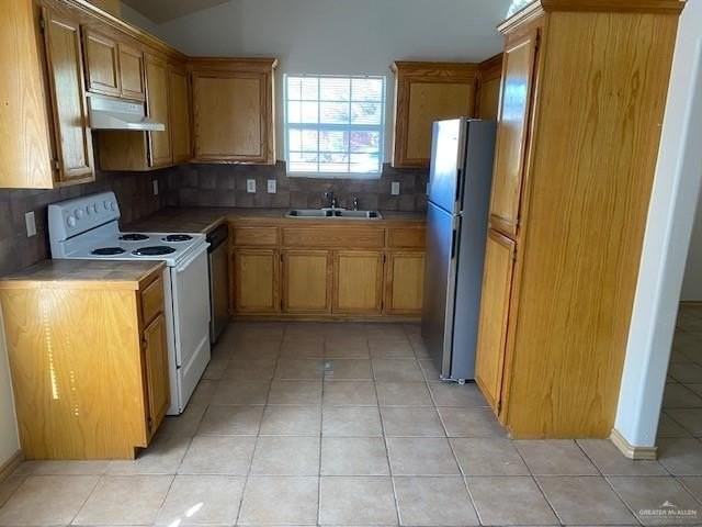 710 S Dfw Dr - Photo 2 of 12