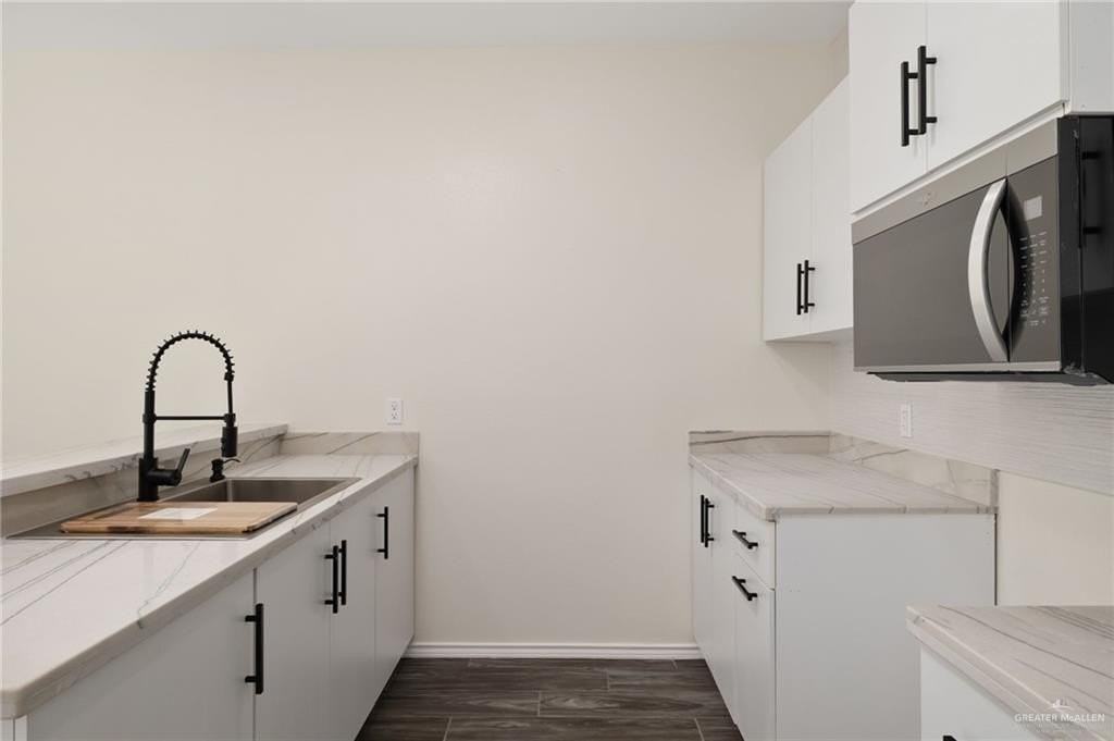 2800 Stablewood - Photo 5 of 18