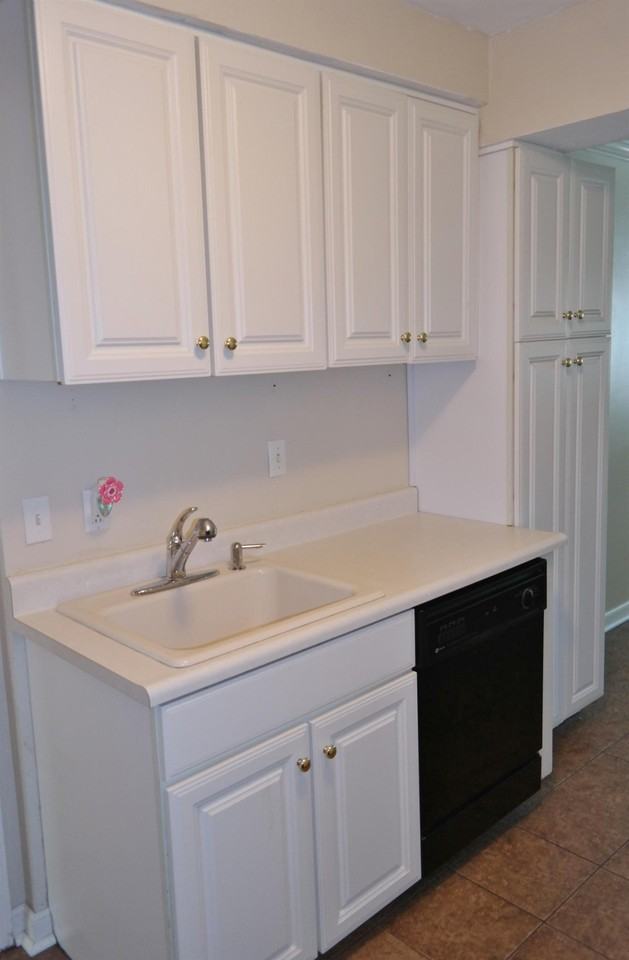 8139 Highland Pl - Photo 7 of 17
