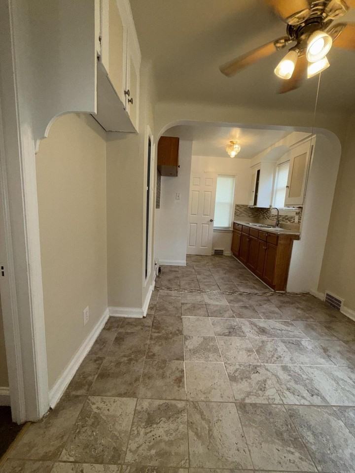 16800 Asbury Park - Photo 7 of 16