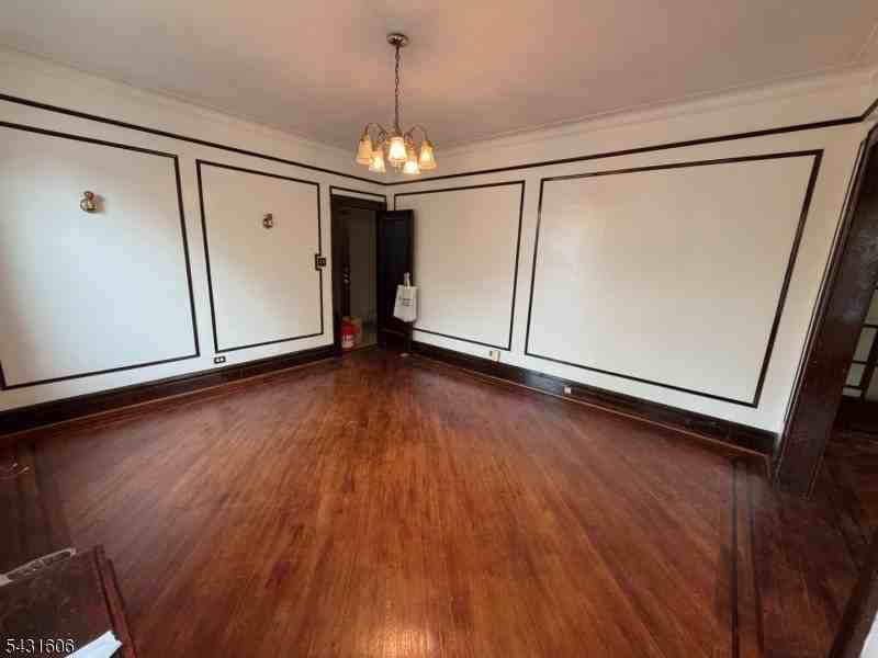 74 N 10th St - Photo 3 of 7