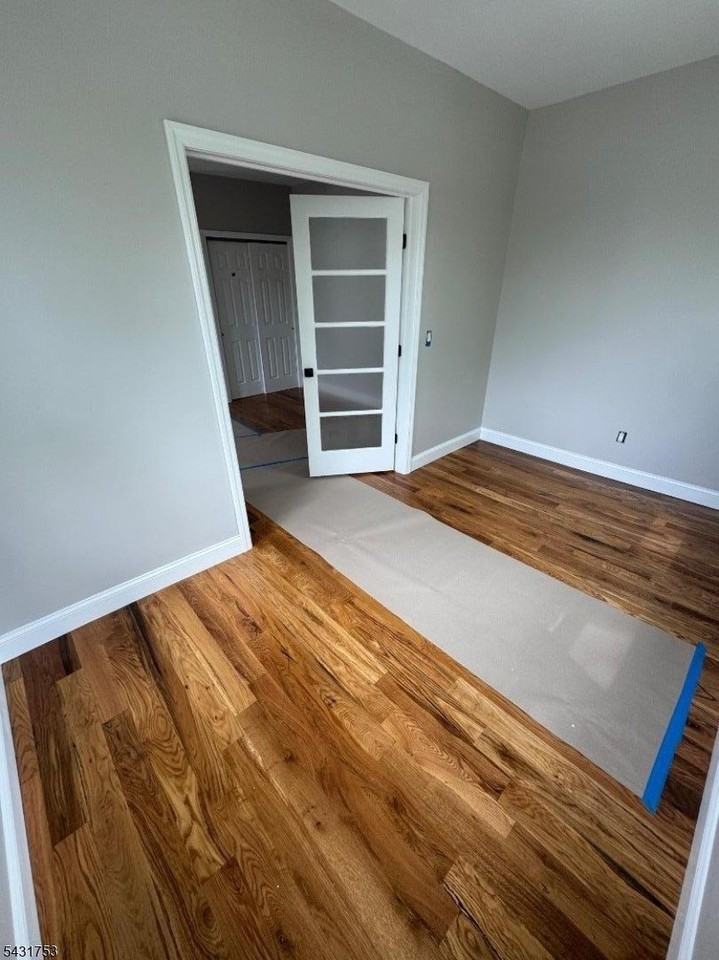 20 Maple Ave #2 - Photo 5 of 12