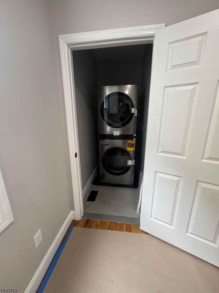 20 Maple Ave #2 - Photo 6 of 12