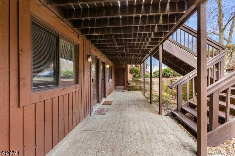 4 Alta Ct #5 - Photo 2 of 27