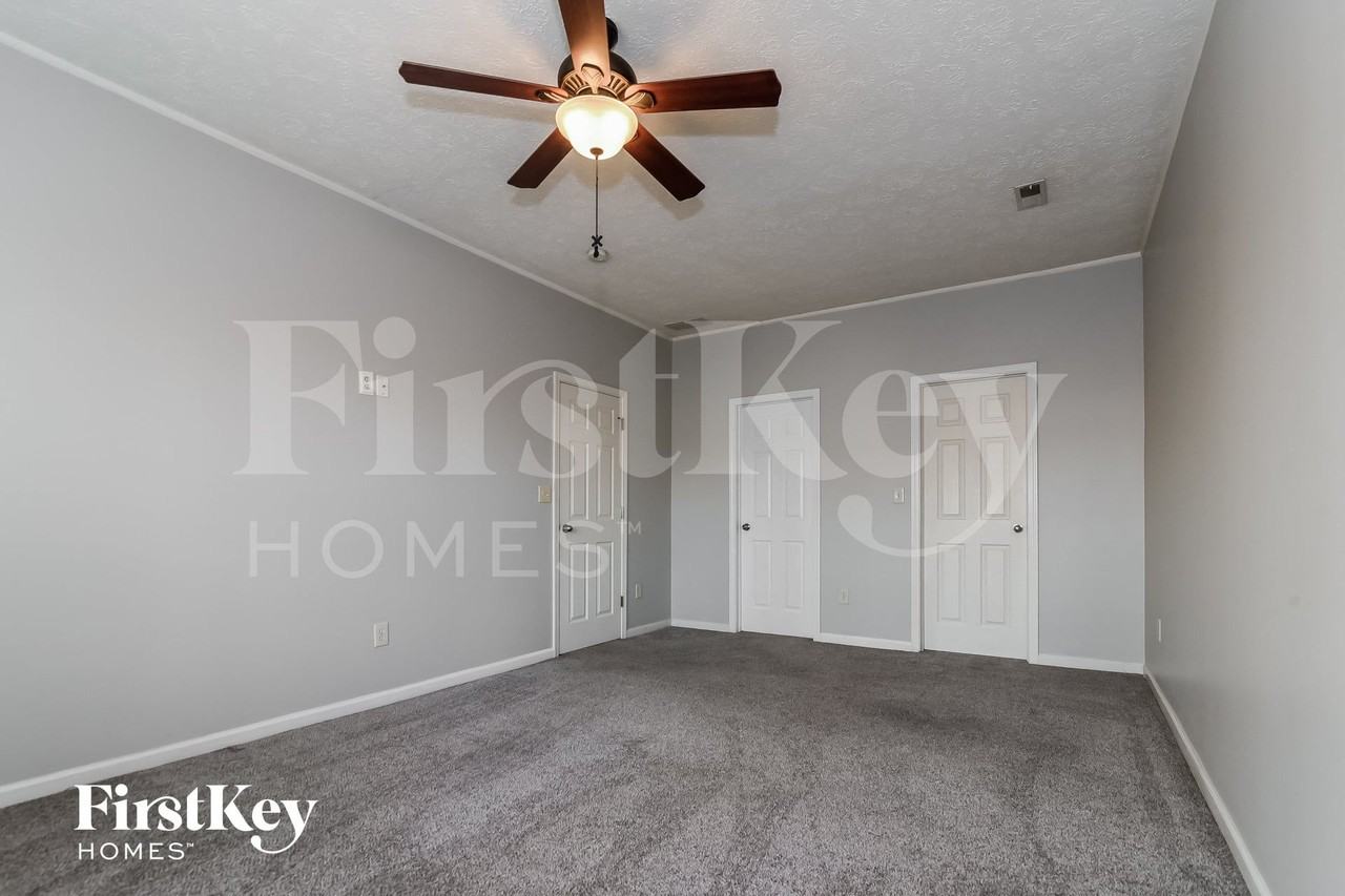 7244 Mosaic Dr - Photo 7 of 15