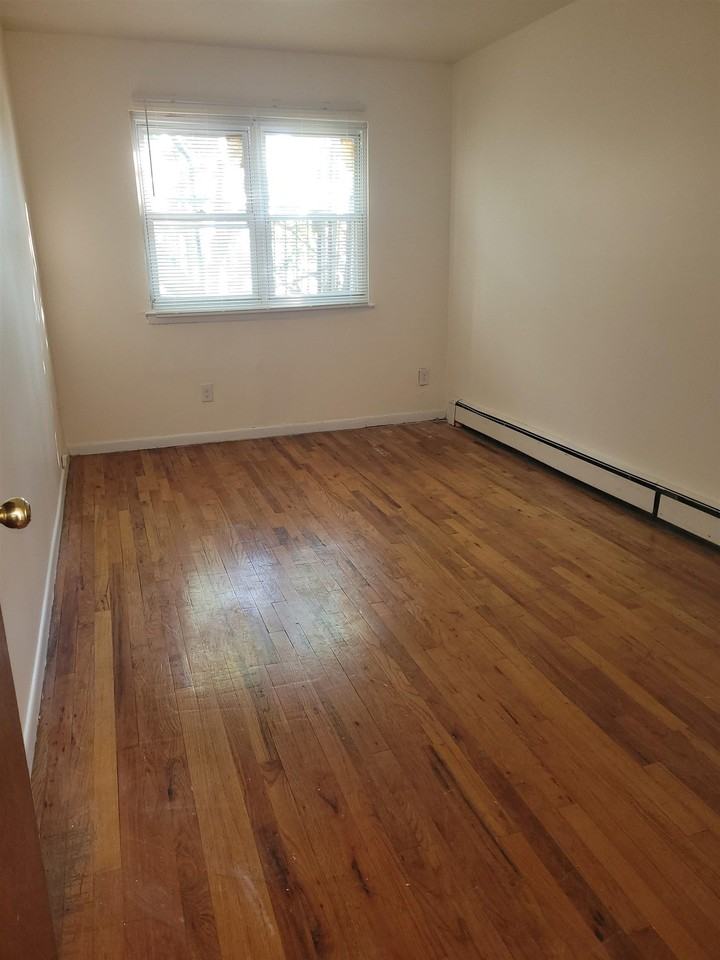 15 Reserve Ave - Photo 7 of 7