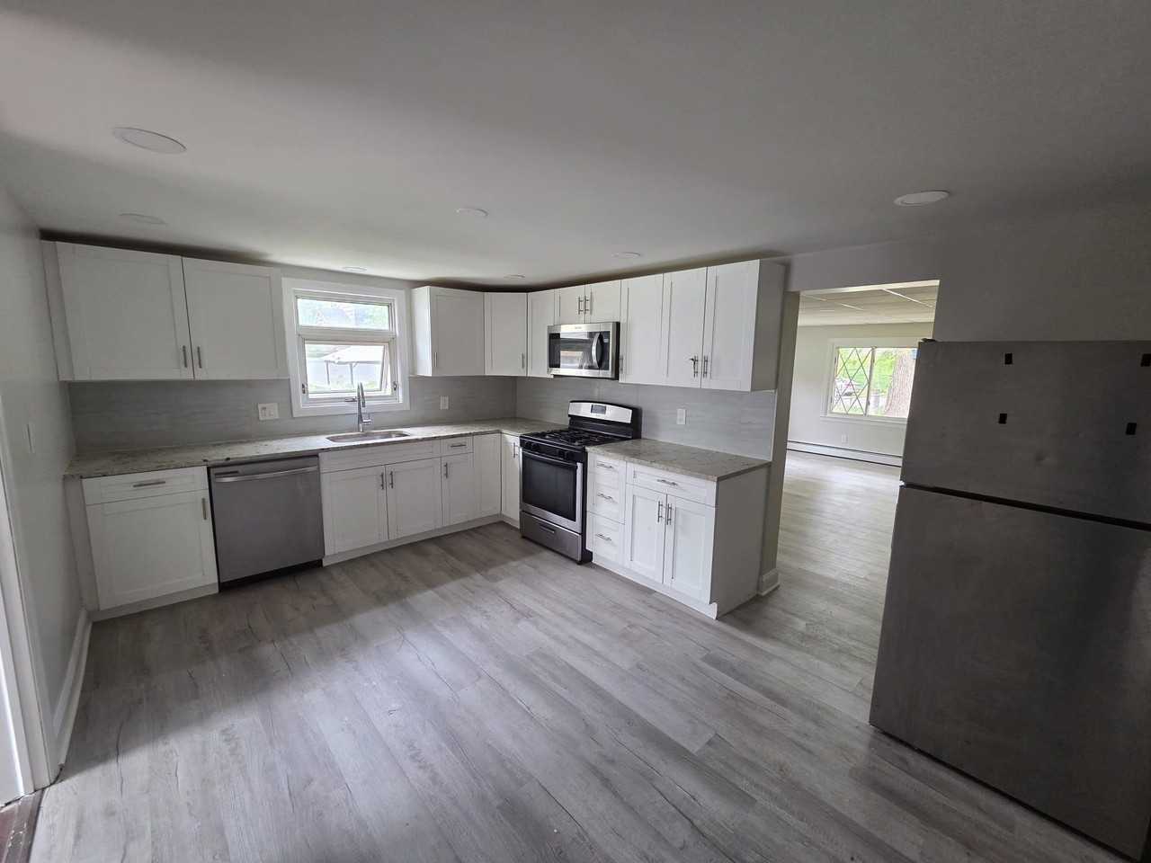 104 River St #1stFL - Photo 4 of 13