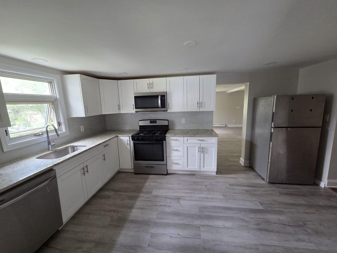 104 River St #1stFL - Photo 5 of 13
