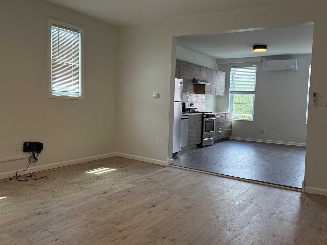 13 Cambridge Ave - Photo 2 of 17