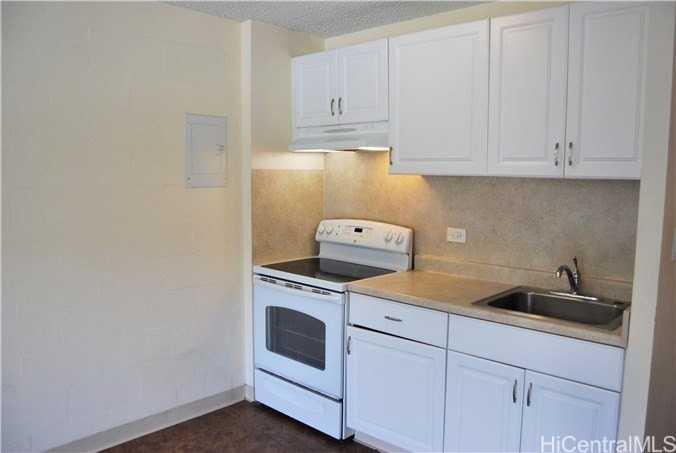 1718 Anapuni St #502 - Photo 2 of 9