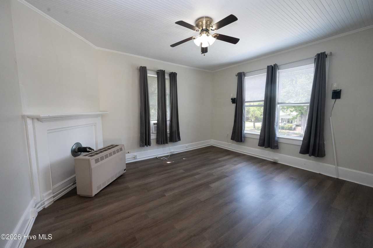 1821 Spencer Ave #B - Photo 6 of 13
