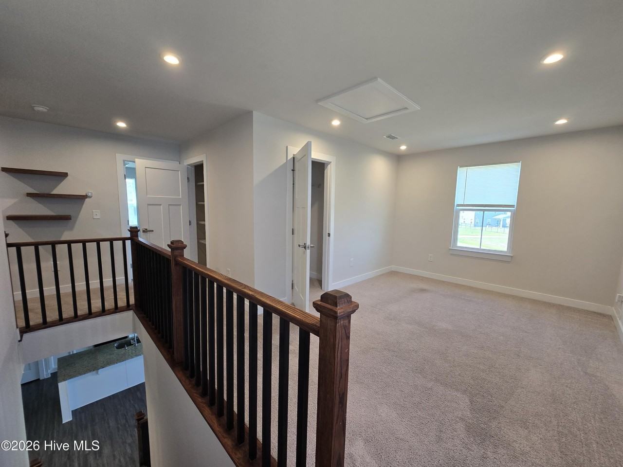 230 Green Lake Rd - Photo 6 of 18