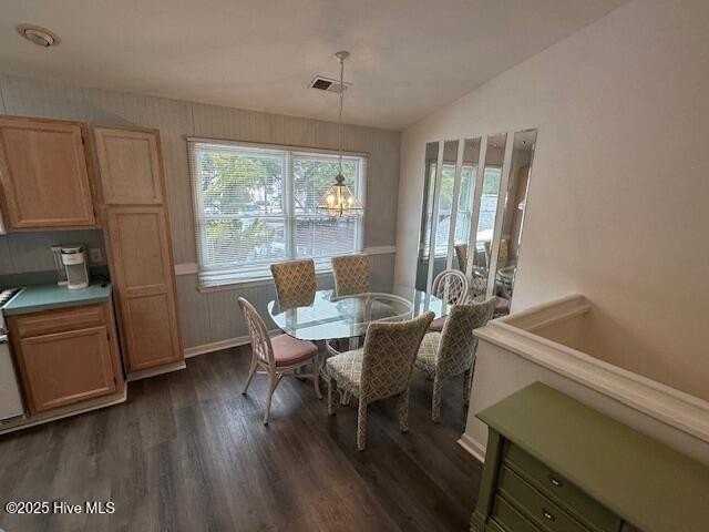 228 Kings Trl #A - Photo 5 of 11