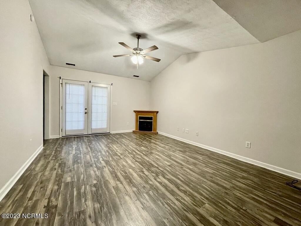 104 Sweet Bay Dr - Photo 7 of 16