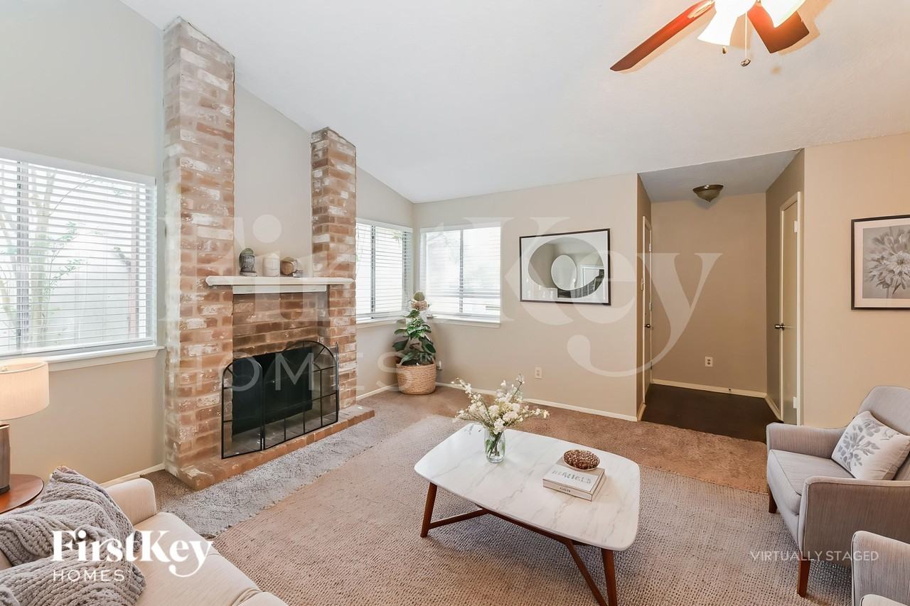 6316 Porterway Dr - Photo 3 of 19