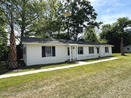 featured image of 4215 Peachtree Ave