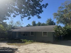 106 Hawthorne Dr - Photo 1 of 1