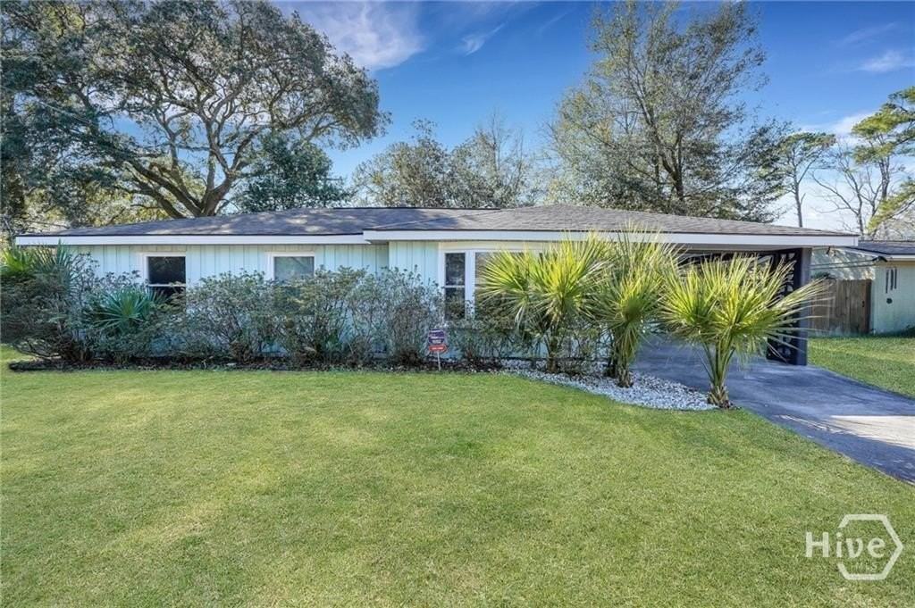 2337 Shirley Dr - Photo 3 of 49