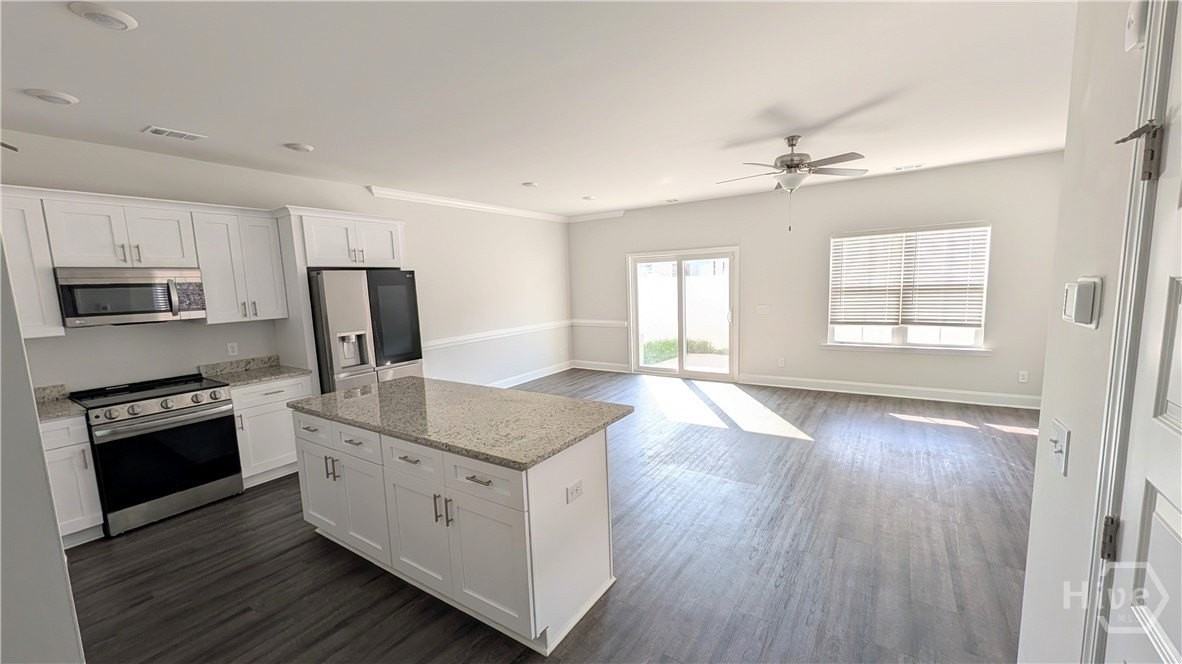 337 Governor Gwinnett Way - Photo 2 of 8