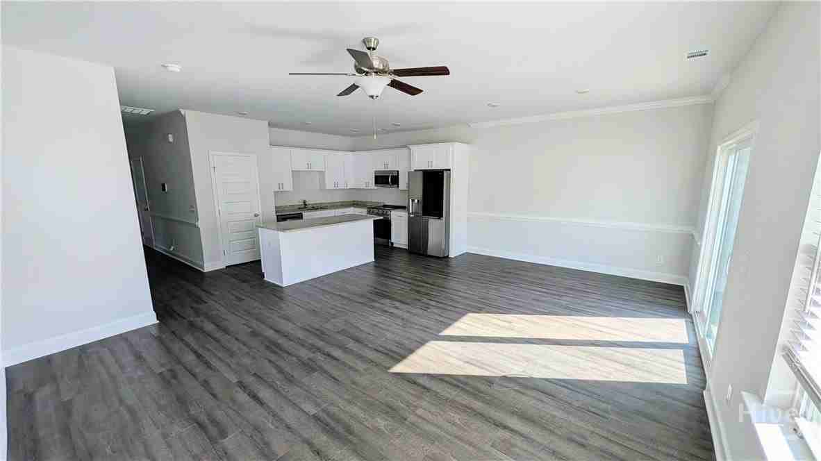 337 Governor Gwinnett Way - Photo 3 of 8
