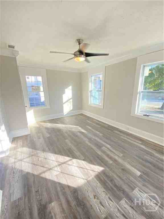 2604 Jefferson St - Photo 2 of 10
