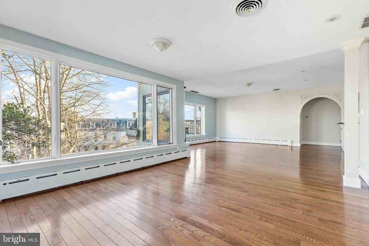 1400 Delaware Ave - Photo 6 of 15