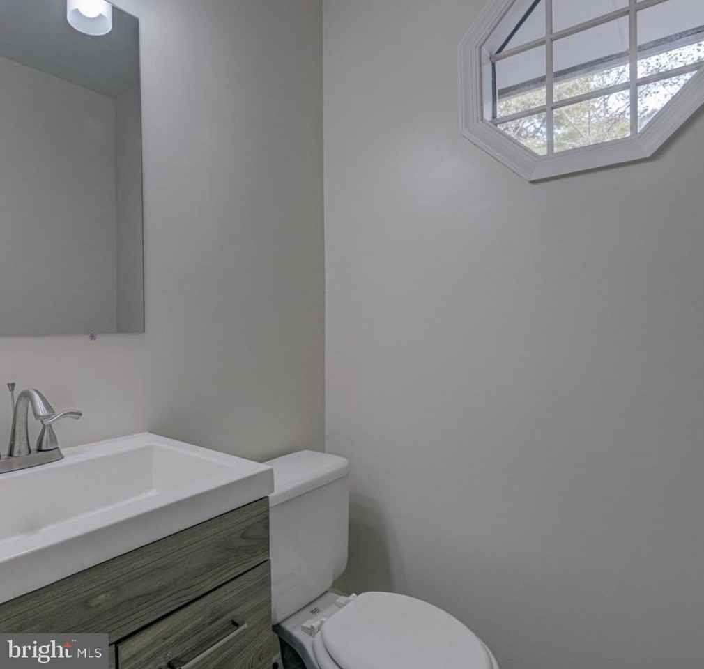 20324 Butterwick Way - Photo 5 of 17