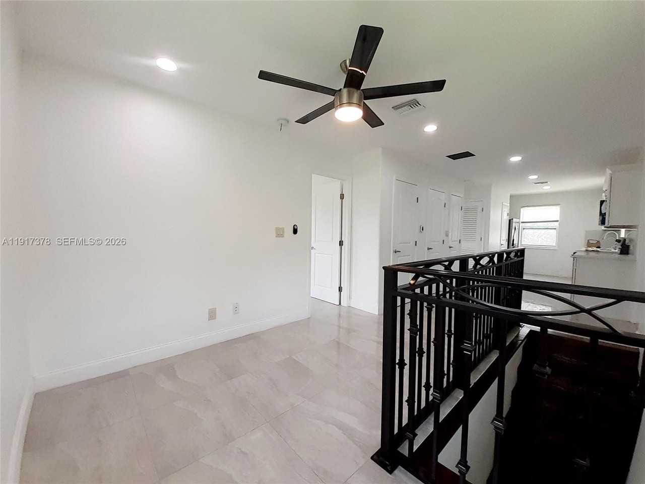 13755 Sw 20th St #REAR - Photo 7 of 32