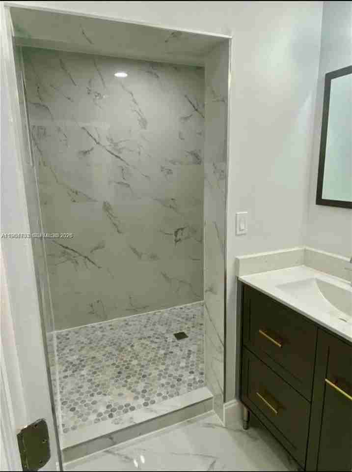 1244 Nw 1st Ave #0 - Photo 7 of 9