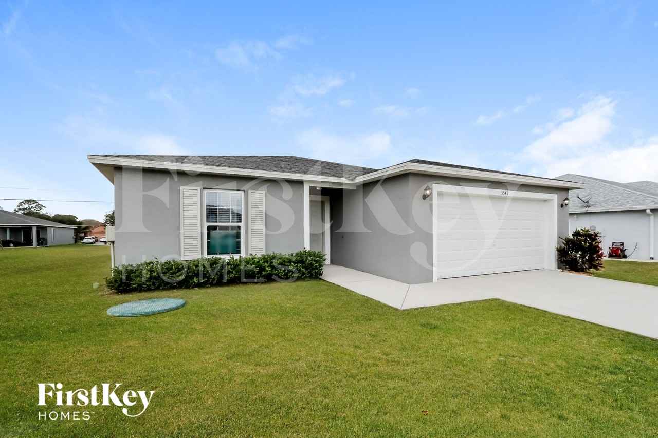 3542 Sw Viceroy St - Photo 2 of 16