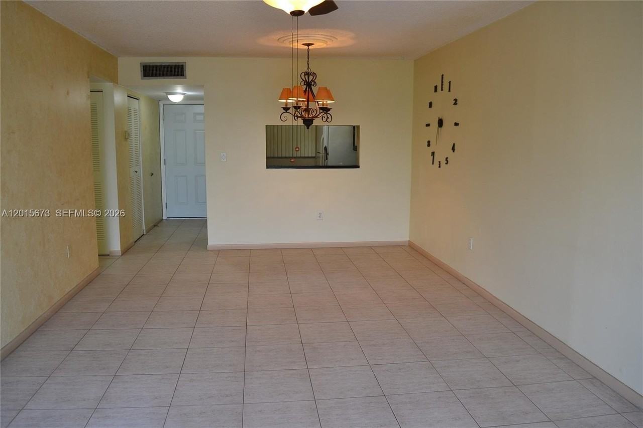 10855 Sw 112th Ave #309 - Photo 3 of 21