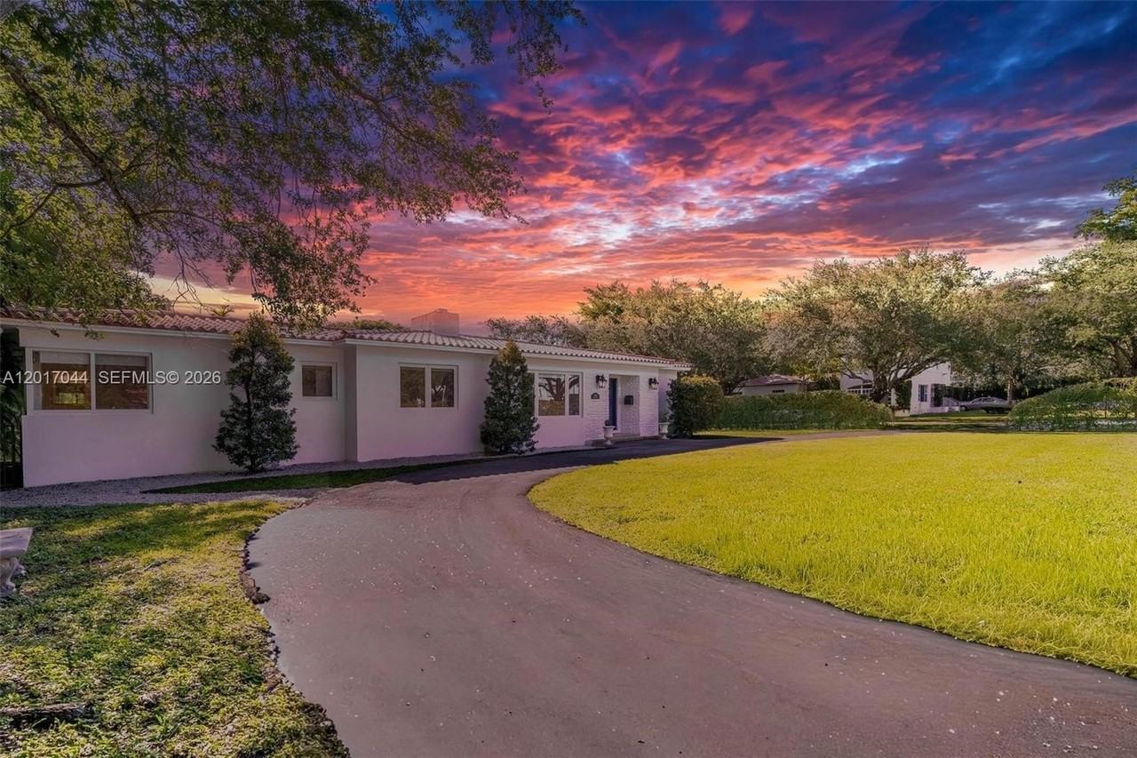 2900 Granada Blvd - Photo 2 of 50