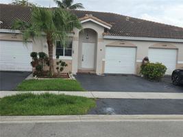 featured image of 11480 Sw 18th Ct #11480