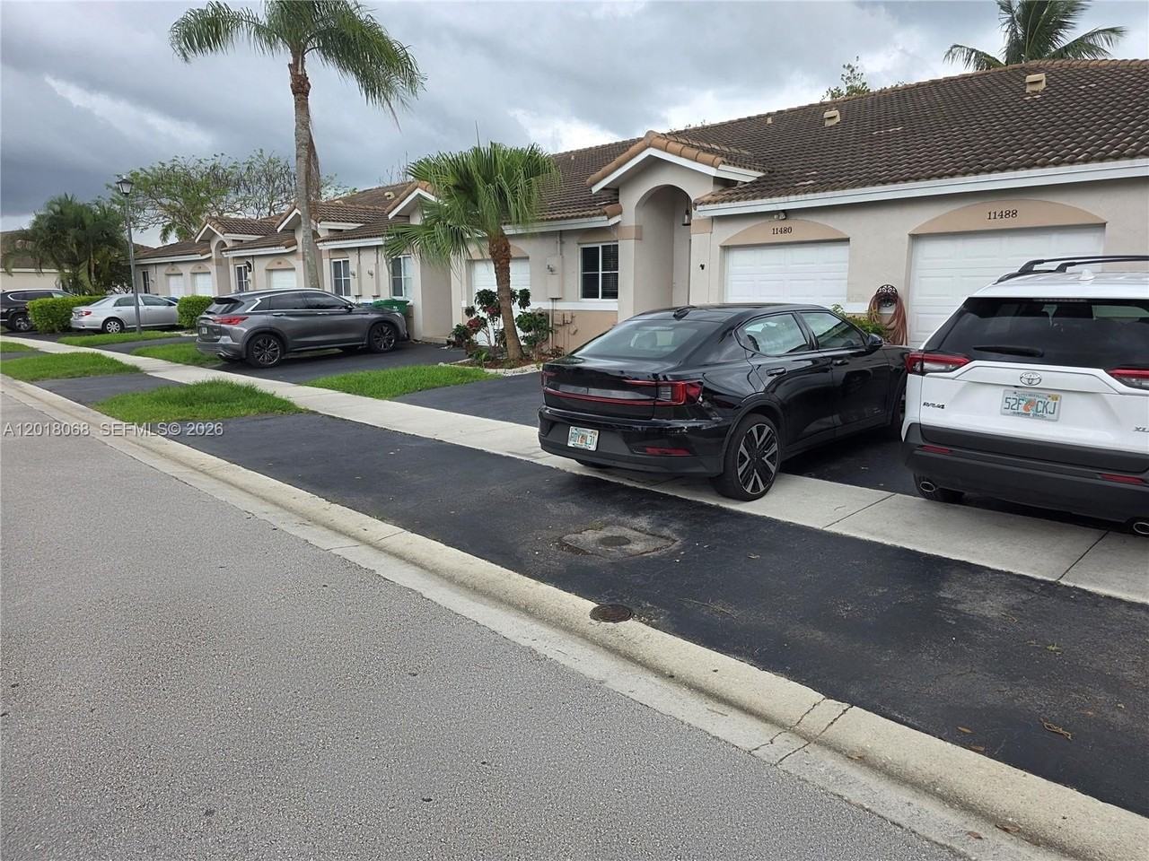 11480 Sw 18th Ct #11480 - Photo 3 of 50