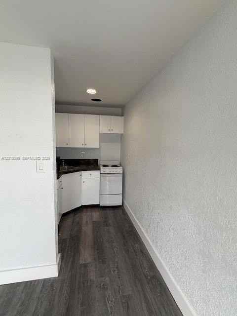 2880 Sw 1st St #4 - Photo 4 of 7