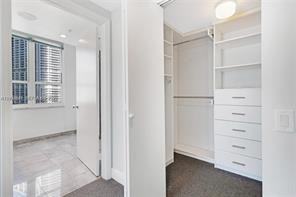 776 Brickell Key Blvd - Photo 3 of 8