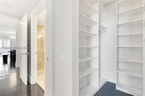 776 Brickell Key Blvd - Photo 7 of 8